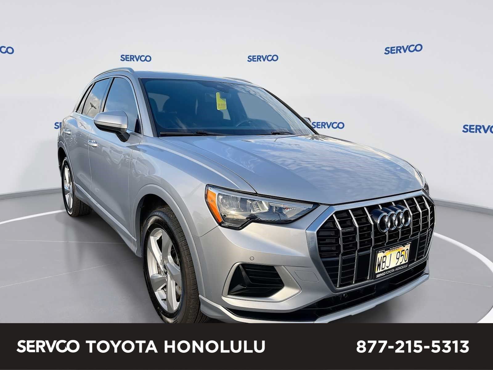 Used 2020 Audi Q3 2.0T Premium w/ Convenience Package AWD/4WD image 1