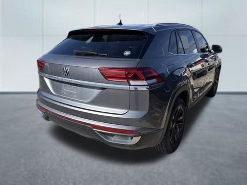 Used 2021 Volkswagen Atlas Cross Sport SE w/ Panoramic Sunroof Package image 4