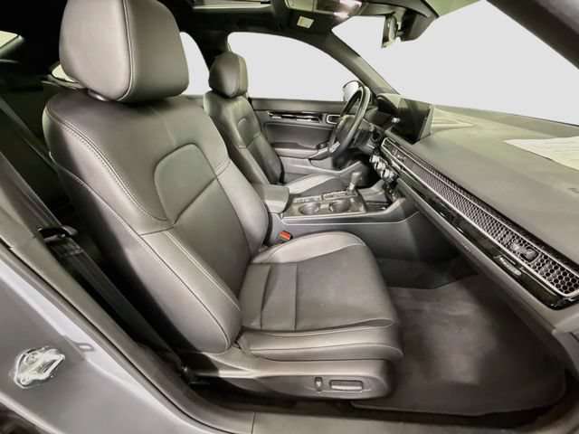 Used 2025 Honda Civic Sport image 27