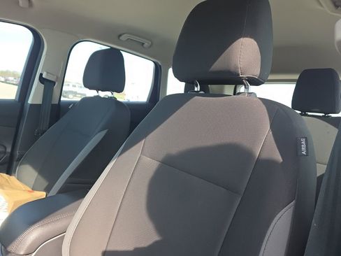 Used 2016 Ford Escape S image 9