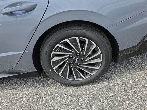 New 2026 Hyundai Sonata Limited FWD image 14
