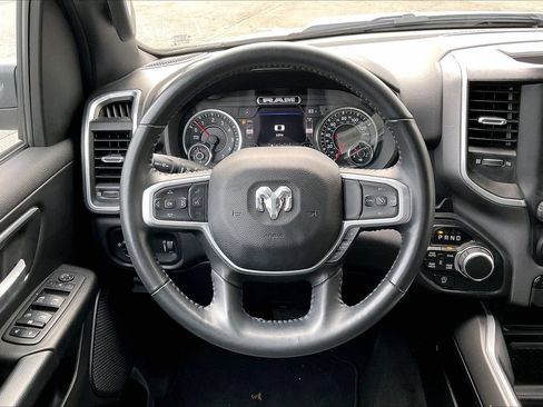 Used 2023 RAM 1500 Big Horn AWD/4WD image 9