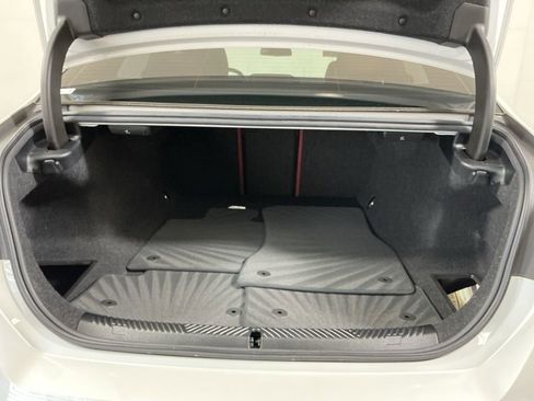 Certified 2024 BMW i5 eDrive40i w/ Premium Package image 31