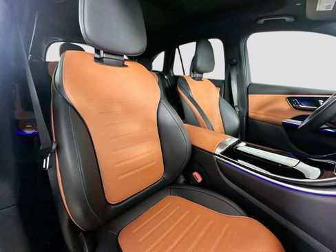 Certified 2023 Mercedes-Benz GLC 300 4MATIC image 38