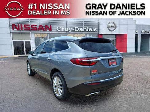 Used 2021 Buick Enclave Essence w/ Sound and Sites Package FWD image 5