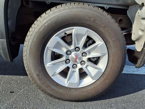 Used 2025 GMC Sierra 1500 Pro w/ Pro Value Package AWD/4WD image 30