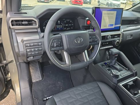 New 2026 Toyota Tacoma TRD Off-Road AWD/4WD image 12