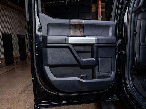 Used 2022 Ford F250 Lariat w/ Lariat Ultimate Package image 35