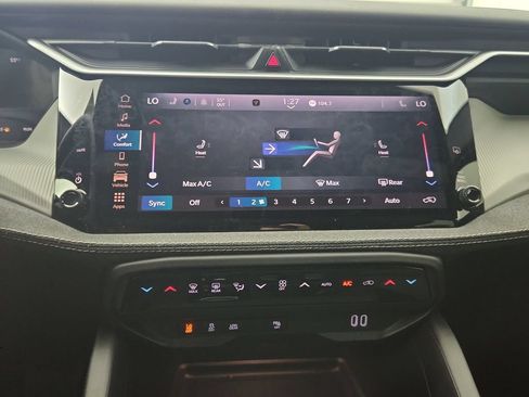 New 2026 Jeep Cherokee Laredo AWD/4WD image 26
