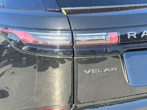 Used 2025 Land Rover Range Rover Velar Dynamic SE image 14