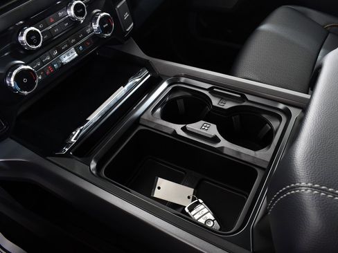 New 2026 Ford F350 Lariat w/ Black Appearance Package image 33