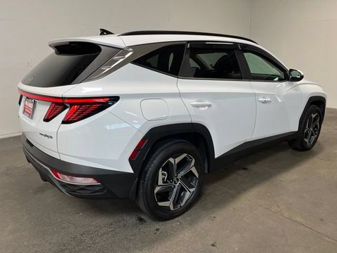 Used 2022 Hyundai Tucson SEL AWD/4WD image 2