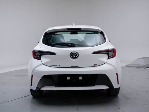 Certified 2024 Toyota Corolla SE w/ SE Package image 4