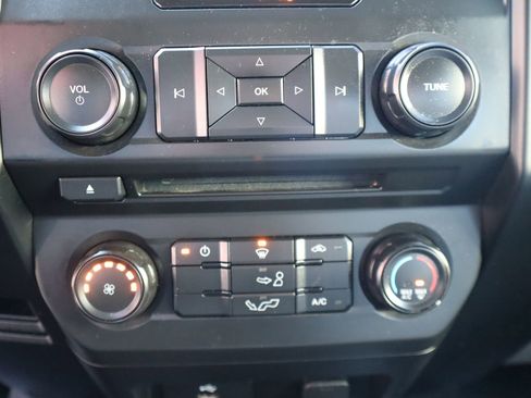 Used 2018 Ford F150 XL w/ Equipment Group 101A Mid image 34