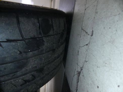 Used 2017 Tesla Model S 100D image 33