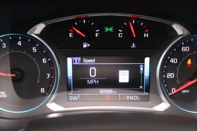 Used 2017 Chevrolet Malibu LT w/ Leather Package FWD image 23
