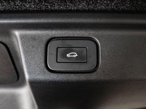 Used 2025 Land Rover Range Rover SE AWD/4WD image 22
