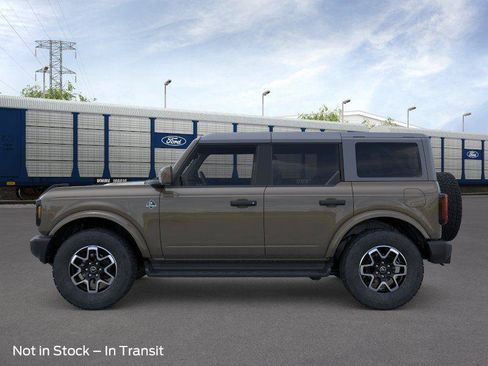 New 2026 Ford Bronco Outer Banks AWD/4WD image 3