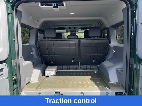Used 2025 INEOS Grenadier Station Wagon AWD/4WD image 17