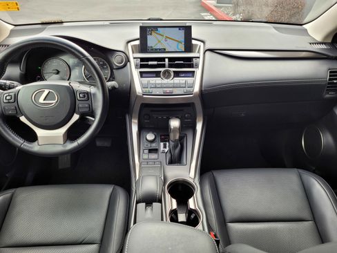 Used 2015 Lexus NX 200t FWD image 10