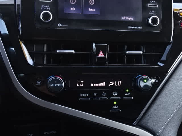 Certified 2022 Toyota Camry SE FWD image 29