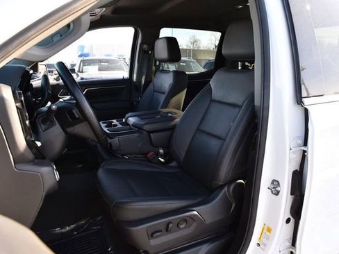 Used 2025 GMC Sierra 1500 SLT image 18