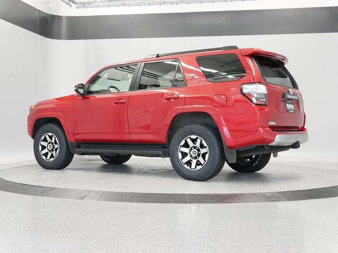 Used 2024 Toyota 4Runner TRD Off-Road Premium image 46