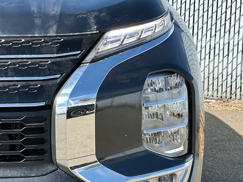 Used 2024 Mitsubishi Outlander SEL FWD image 14