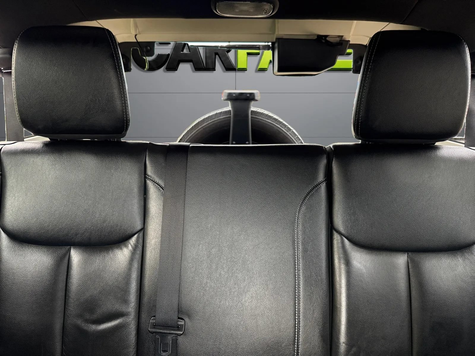 Used 2015 Jeep Wrangler Unlimited Rubicon AWD/4WD image 35