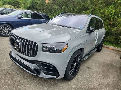 New 2026 Mercedes-Benz GLS 63 AMG 4MATIC image 3