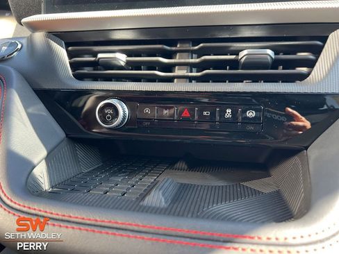 New 2025 Ford Explorer ST-Line w/ Premium Package image 20