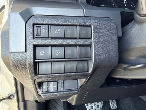 Used 2024 Toyota Tacoma TRD Sport image 30