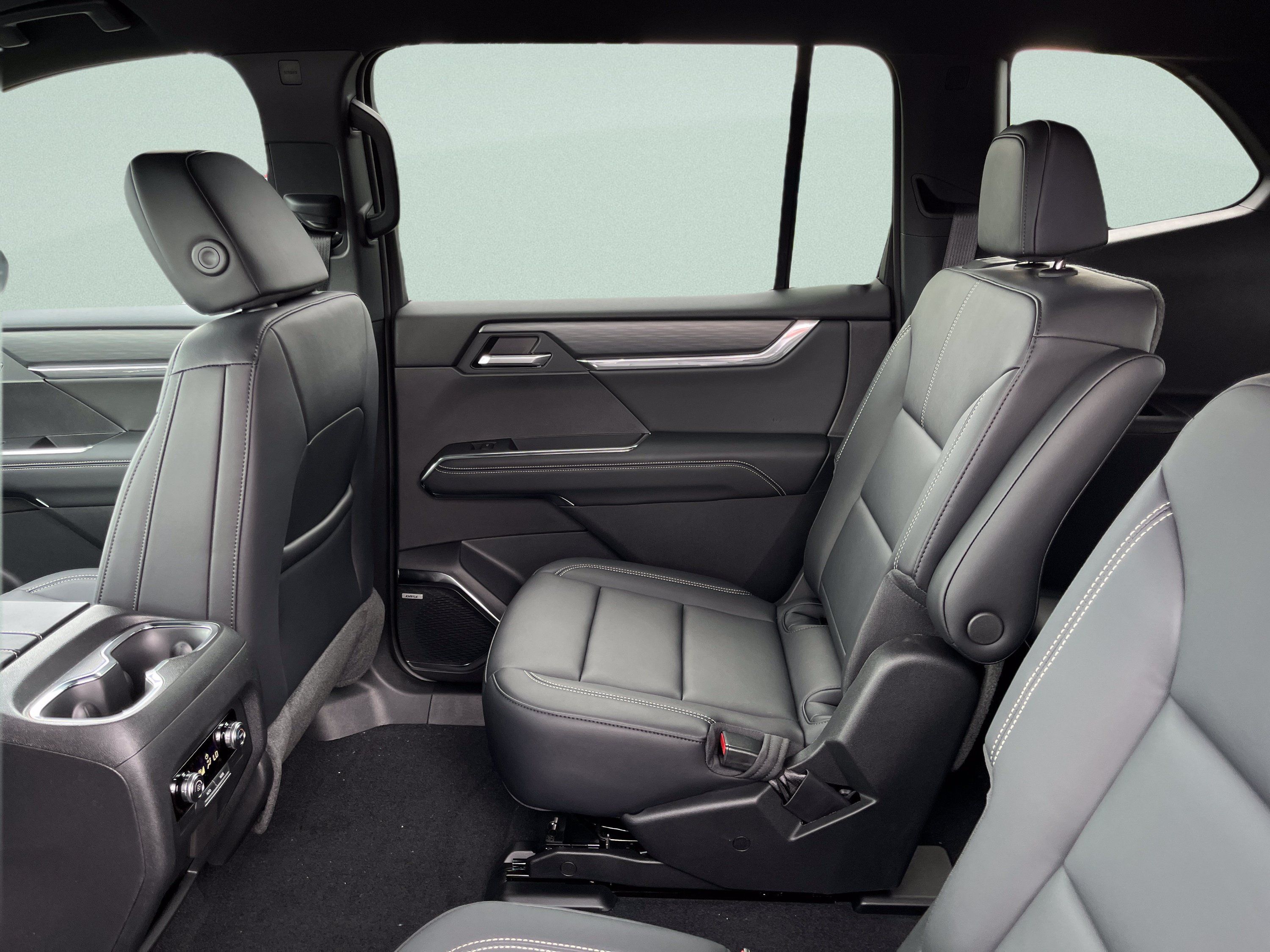 New 2026 GMC Acadia Elevation w/ Elevation Premium Package AWD/4WD image 18