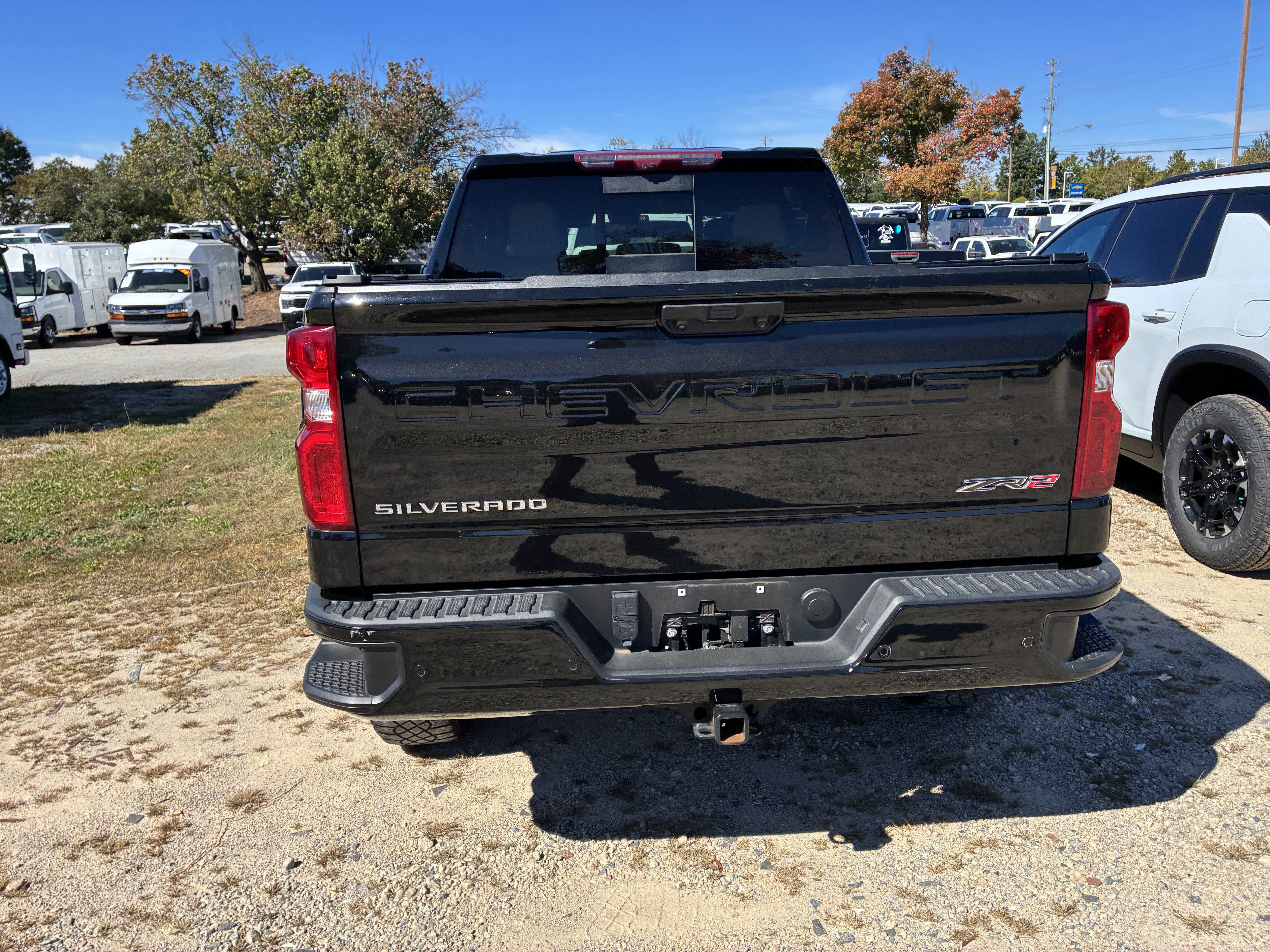 Used 2024 Chevrolet Silverado 1500 ZR2 w/ Technology Package AWD/4WD image 7