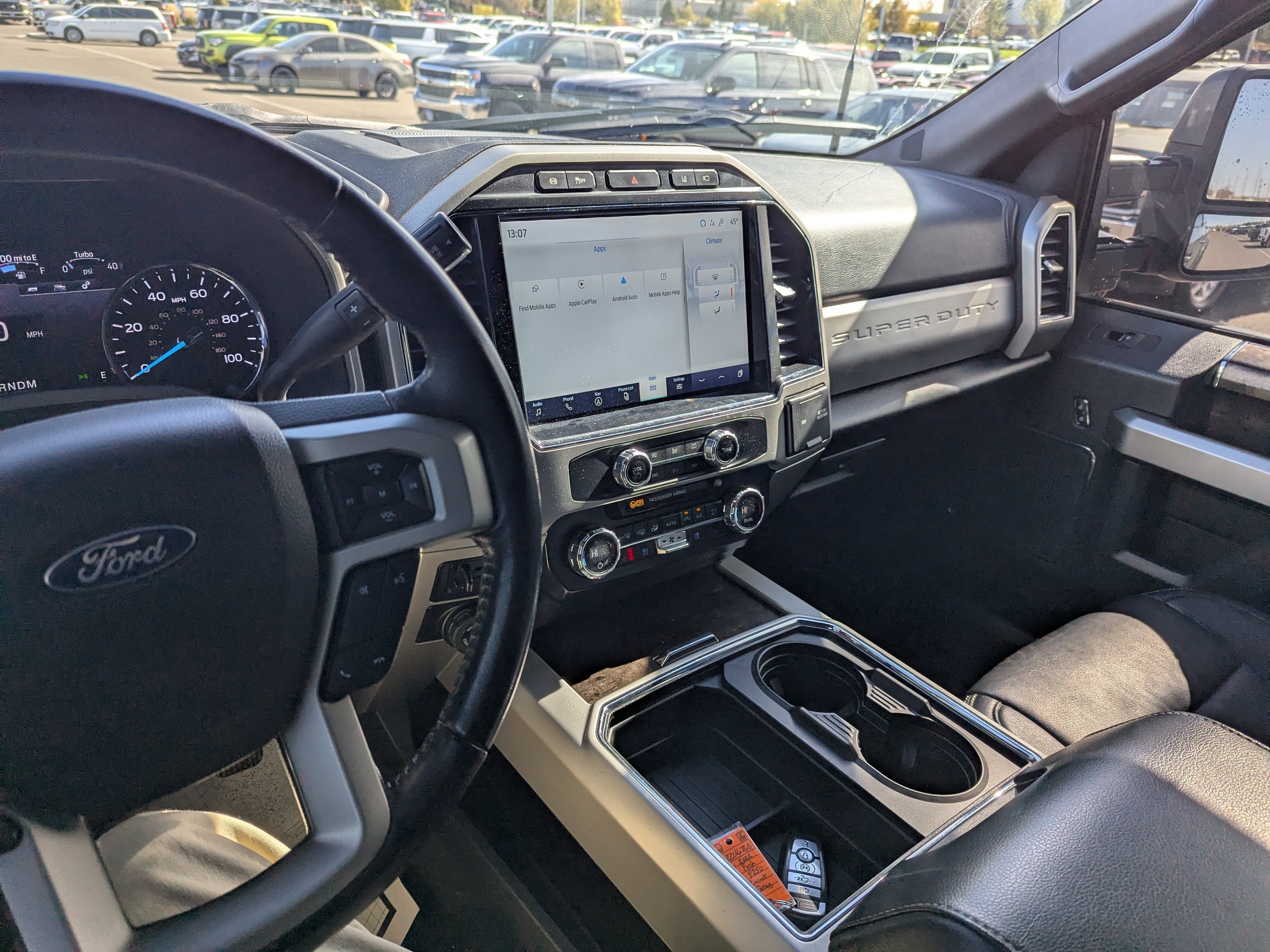 Used 2022 Ford F250 Lariat w/ Lariat Ultimate Package AWD/4WD image 22