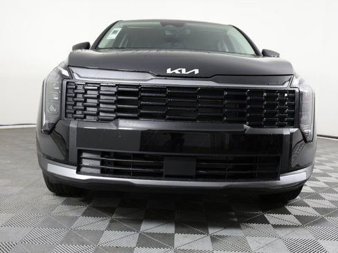 New 2026 Kia Sportage LX FWD image 2