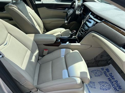 Used 2013 Cadillac XTS Premium AWD/4WD image 29