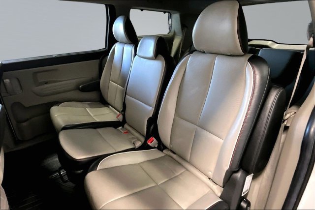 Used 2019 Kia Sedona EX FWD image 22