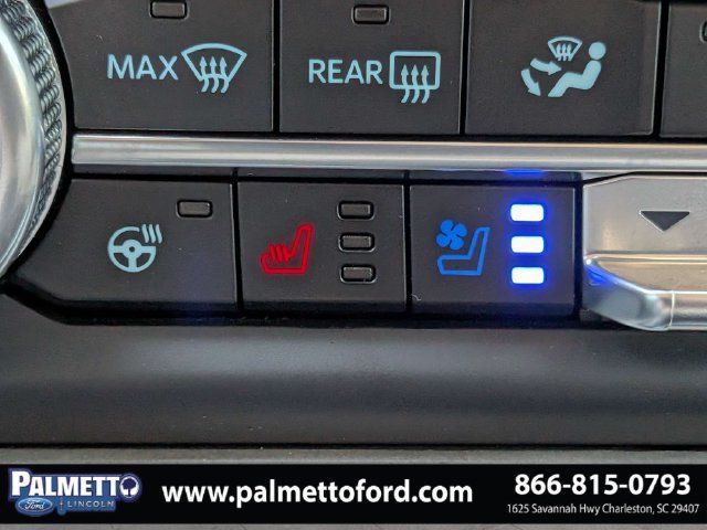 Used 2024 Ford Expedition XLT RWD image 26