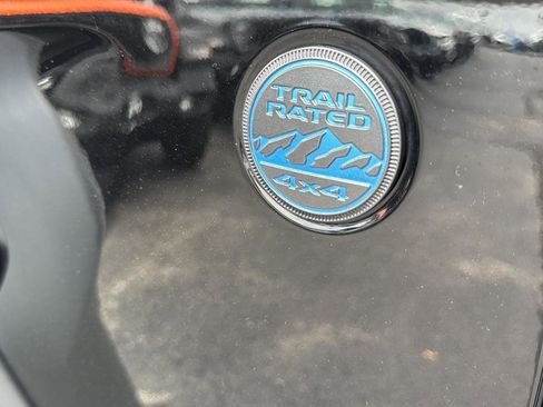 Used 2023 Jeep Wrangler Unlimited image 13