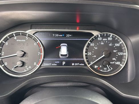 Used 2023 Nissan Rogue SV w/ SV Premium B Package image 21