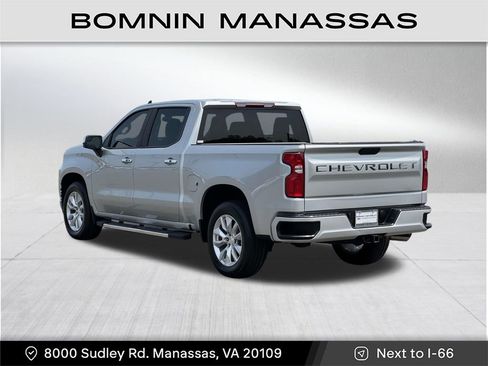 Used 2020 Chevrolet Silverado 1500 Custom w/ Custom Value Package image 4