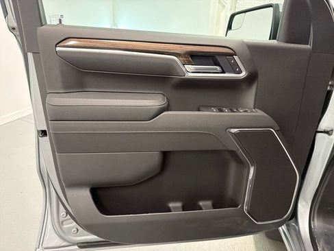 New 2026 Chevrolet Silverado 1500 LT w/ Z71 Off-Road Package AWD/4WD image 12