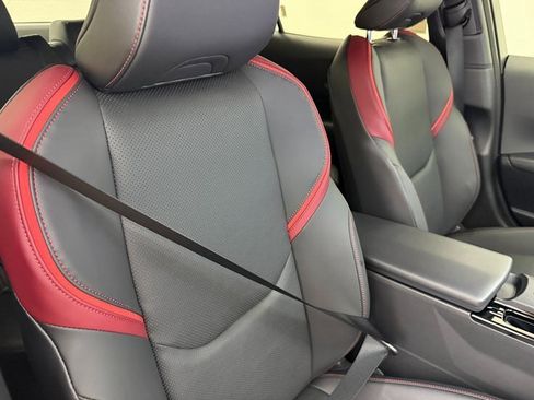 New 2026 Toyota Prius Plug-In Hybrid image 25