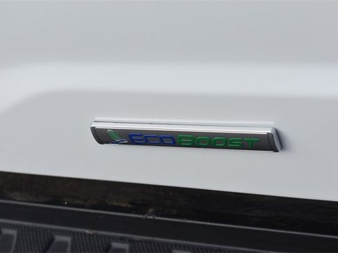 Used 2022 Ford F150 XLT w/ Equipment Group 302A High image 17