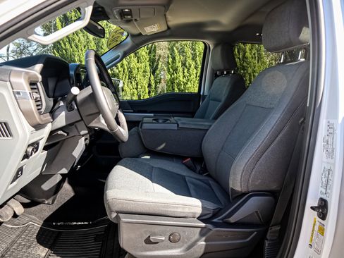 Used 2024 Ford F150 XLT w/ Tow/Haul Package image 17