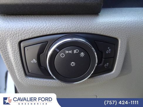 Used 2017 Ford F250 XL w/ STX Appearance Package AWD/4WD image 13
