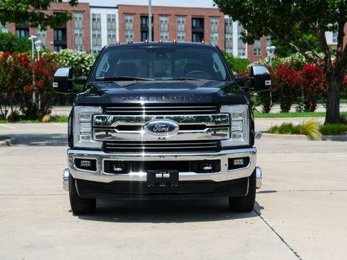 Used 2017 Ford F350 Lariat w/ Lariat Ultimate Package AWD/4WD image 4