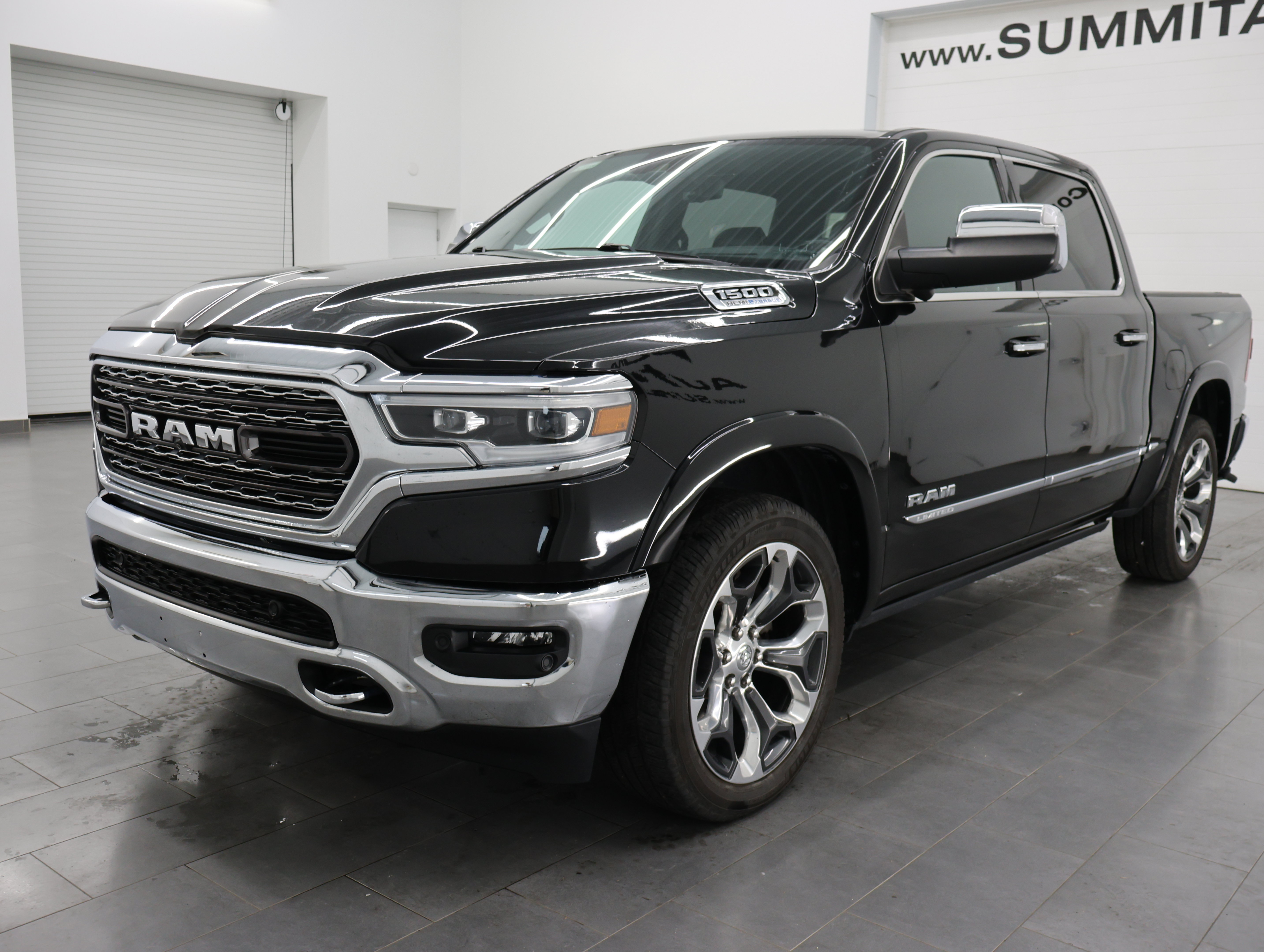 Used 2022 RAM 1500 Limited AWD/4WD image 7