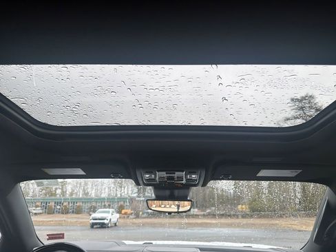 New 2026 GMC Yukon XL Denali w/ Denali Reserve Package image 22